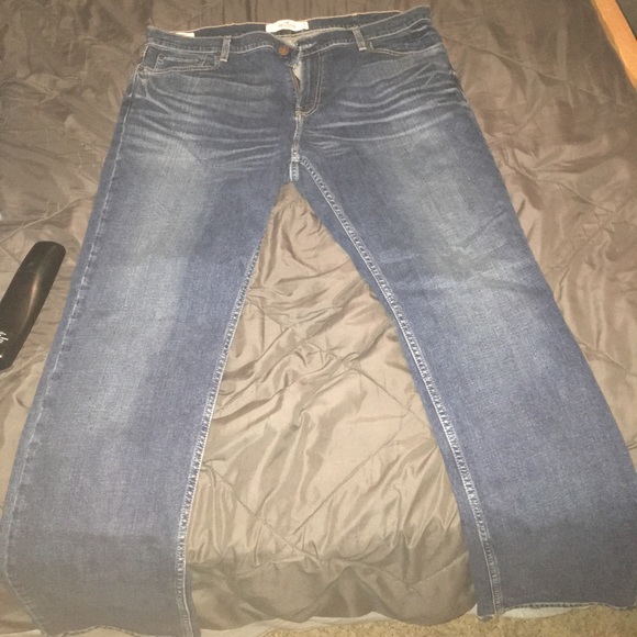 Holister Jeans size 38x32 - Picture 4 of 5